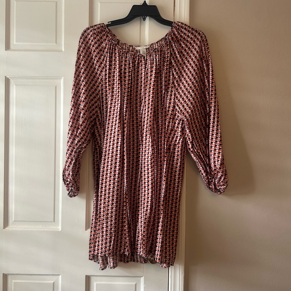 Geometric print women’s shift dress